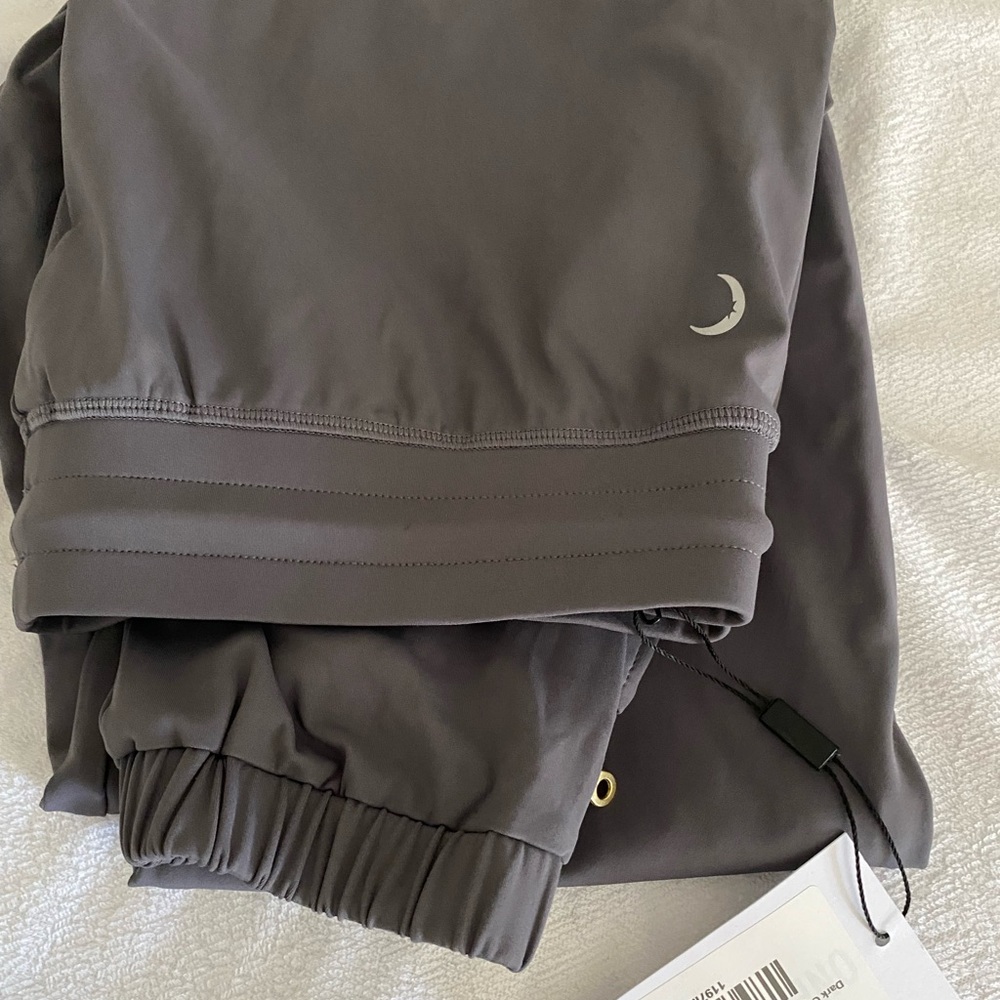 Zyia joggers